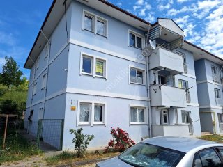 ADAPAZARI KARAMAN MAHALLESİNDE KİRALIK 3+1 DAİRE