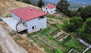 SAKARYA PAMUKOVA BAKACAK MAH.SATILIK KÖY EVİ