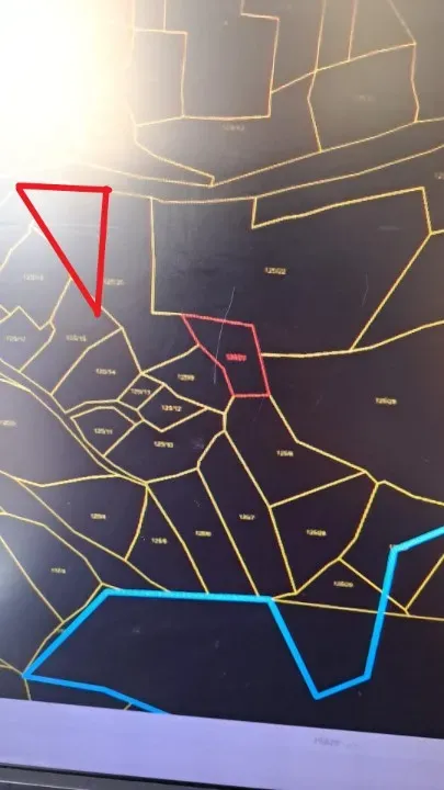 AVCI EMLAK'TAN GEYVE AKINCI HOCALAR KÖYÜNDE % 40 KONUT İMARLI 833 m2 MANZARALI ARSA