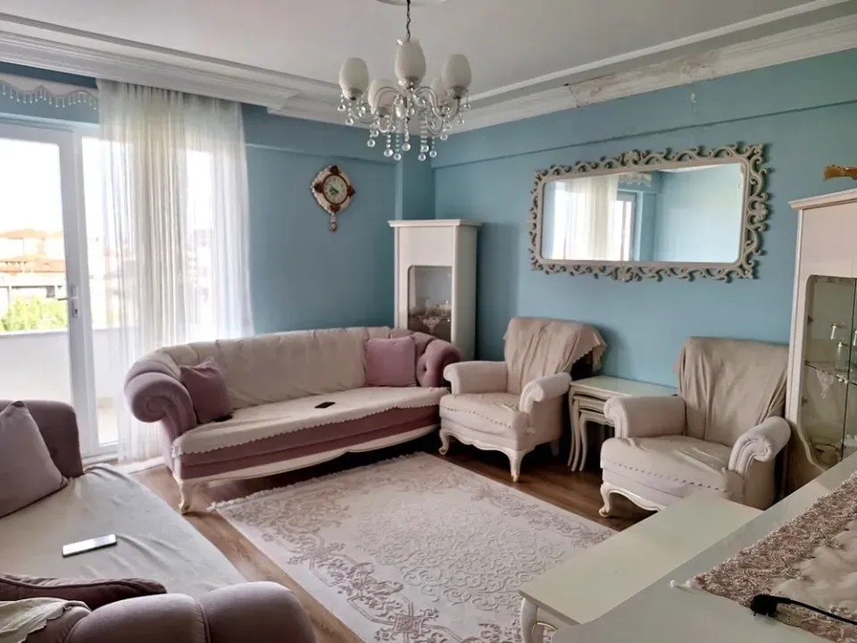 SERDİVAN MERKEZDE SATILIK 2+1 DAİRE