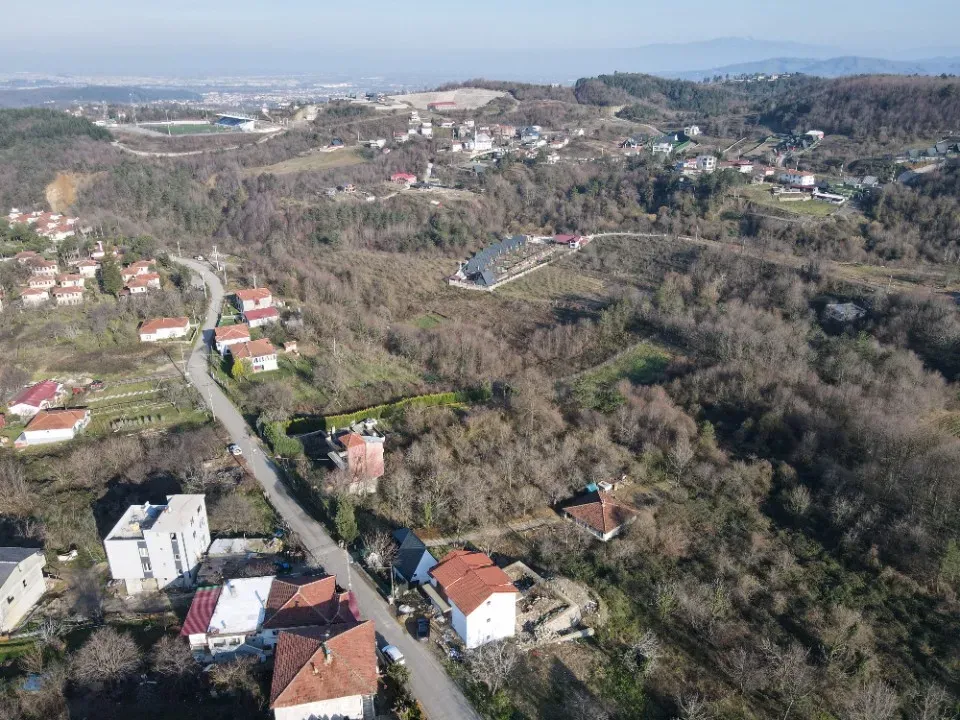 BEYKENT EMLAKTAN SAPANCA HACIMERCAN 500 M2 İMARLI ARSA