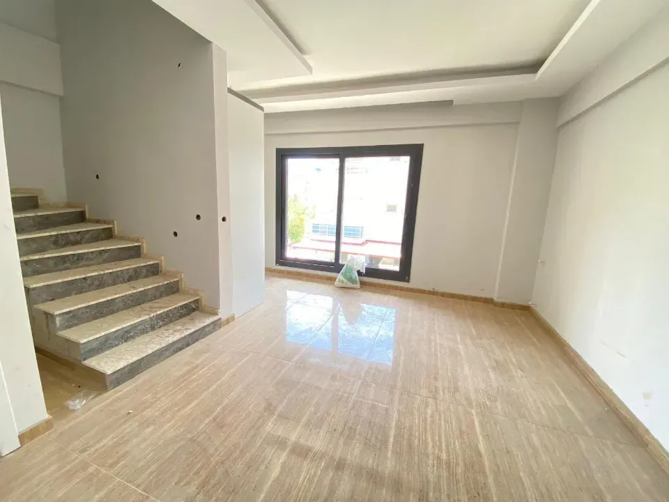 Menderes Özdere de Geneş Bahçeli Satılık Sıfır 3+1 Villa