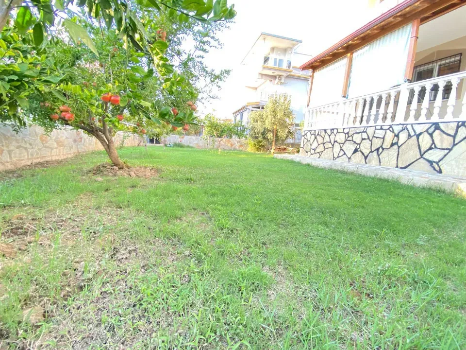 Ürkmez De Tek Mustakil Deniz Tarafı Ultra Lükx Satılık 4+2 Villa