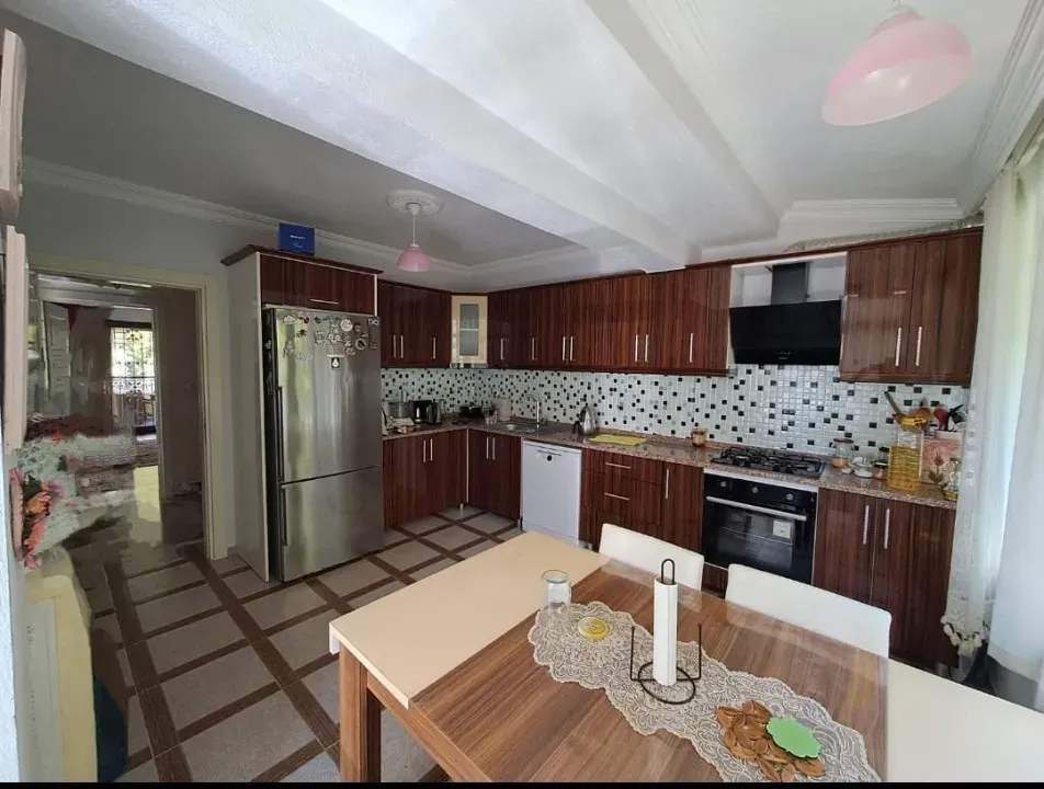 Özdere'de Denize Yürüme Mesafesinde Satılık 4+1 Villa