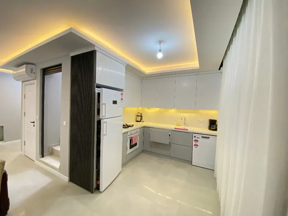 Doğanbey De Tek Mustakil Yerden Isıtma Ultra Lüx Satılık 3+1 Villa