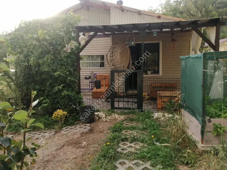 DOĞA İLE İÇ İÇE 517 m² ARSA İÇİNDE 75 m² MÜSTAKİL EV