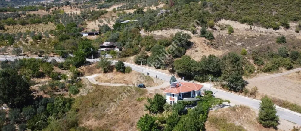 GEYVE DÜZAKÇAŞEHİR'DE 519 m² YATIRIM DEĞERİ YÜKSEK BÖGEDE İMARLI ARSA