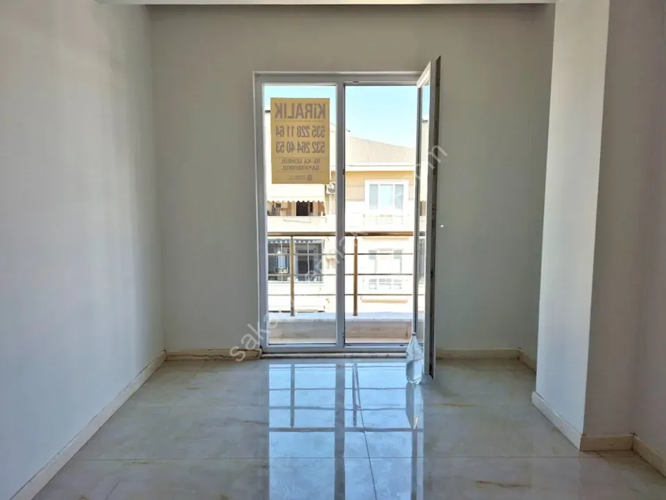 ADAPAZARI AKINCILAR MAHALLESİNDE SATILIK 2+1 DAİRE