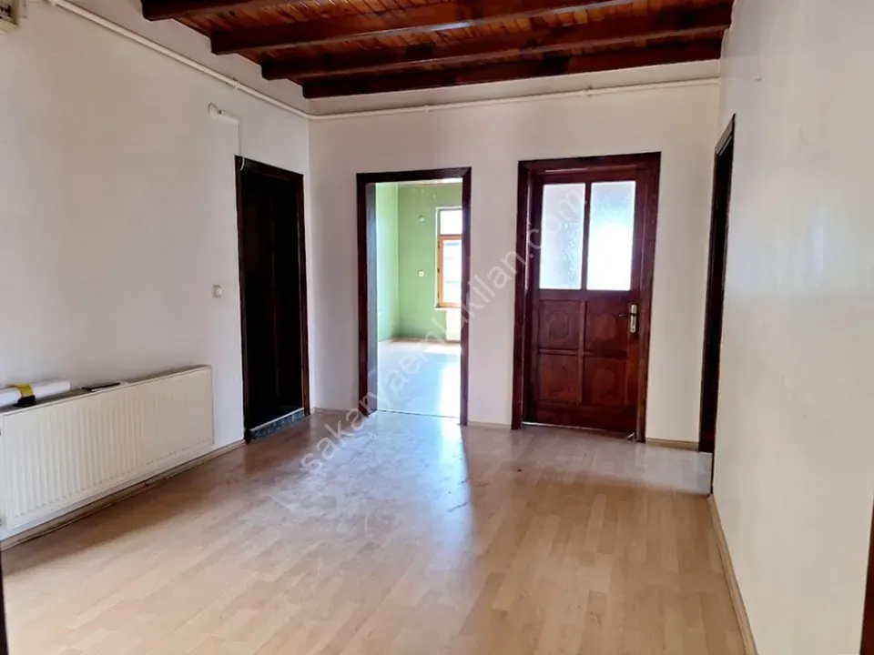 SAPANCA GAZİPAŞA MAHALLESİNDE KİRALIK 2+1 DAİRE