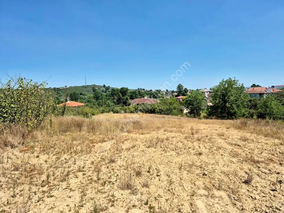 KARASU LİMANDERE MAHALLESİNDE SATILIK ARSA