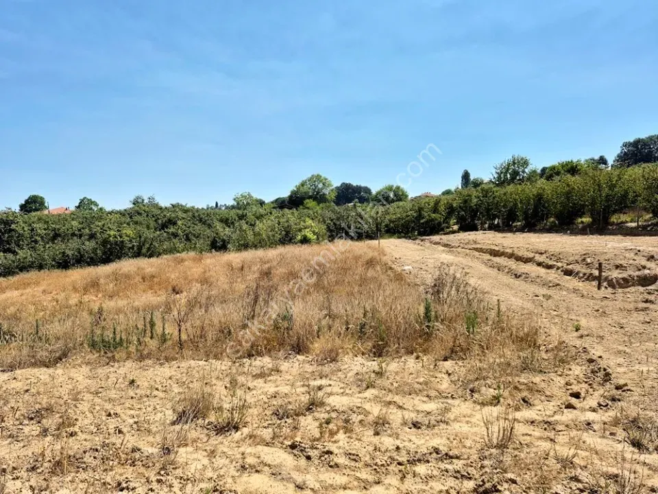 KARASU LİMANDERE MAHALLESİNDE SATILIK ARSA