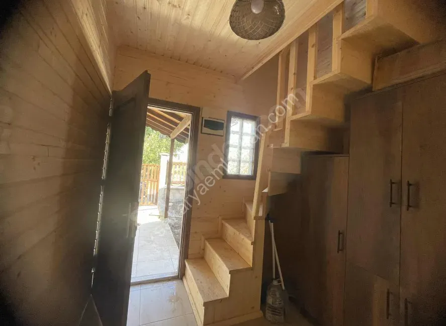 GEYVE ÇAMLIK KÖYÜNDE MUHTEŞEM VİLLA