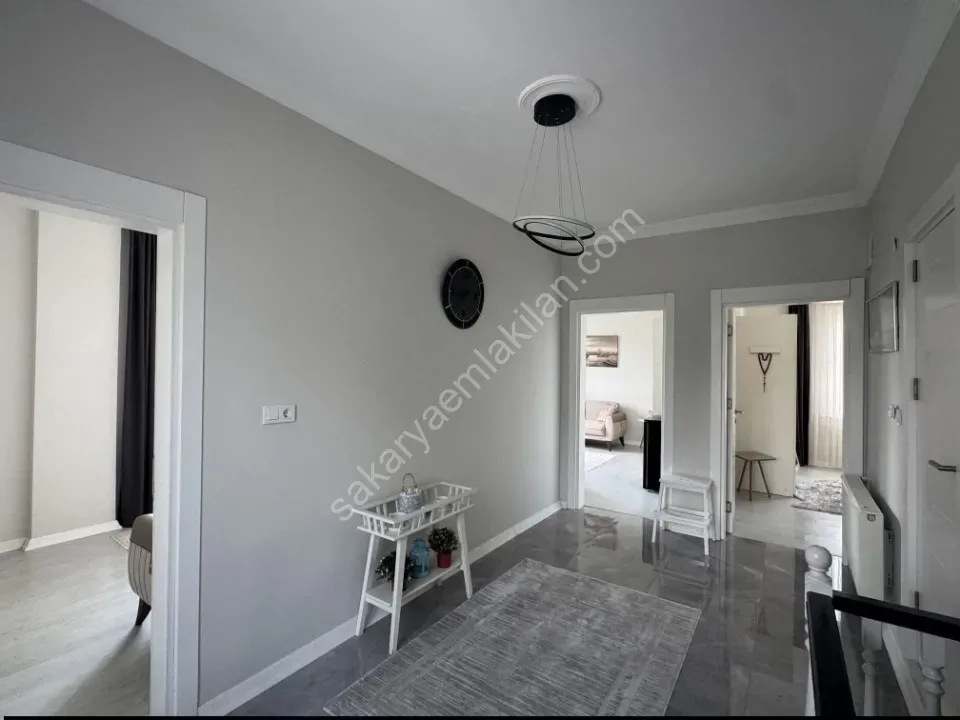 Sakarya -Geyve Akıncı Mahallesinde  5+1 Dublex Köy Evi