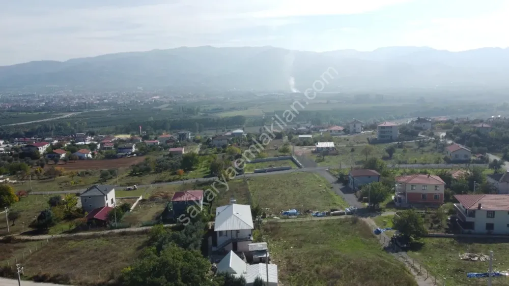 SAKARYA GEYVE DÜZAKÇAŞEHİR MAH.350 M2 KONUT İMARLI ARSA