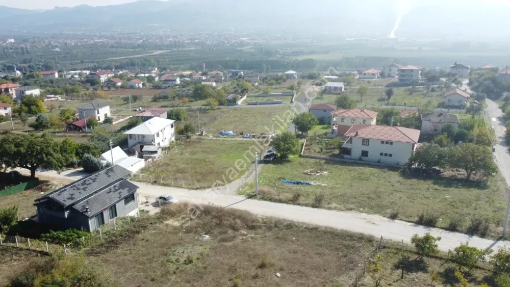 SAKARYA GEYVE DÜZAKÇAŞEHİR MAH.350 M2 KONUT İMARLI ARSA