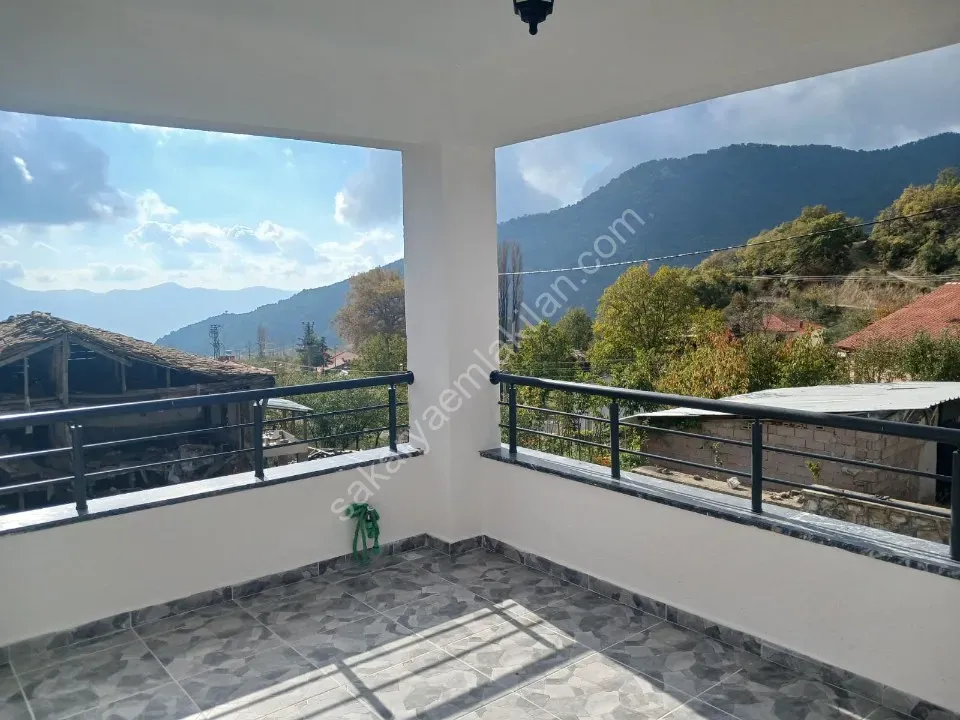 Pamukova Kazimiye köyü 415m2 Arsa icerisinde Satılık Dublex villa