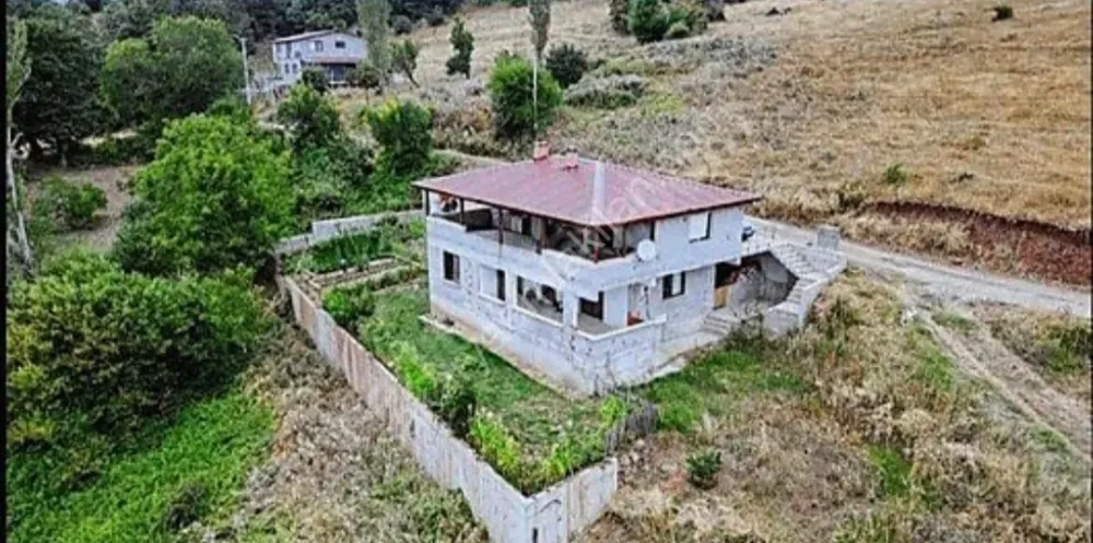 SAKARYA PAMUKOVA BAKACAK MAH.SATILIK KÖY EVİ