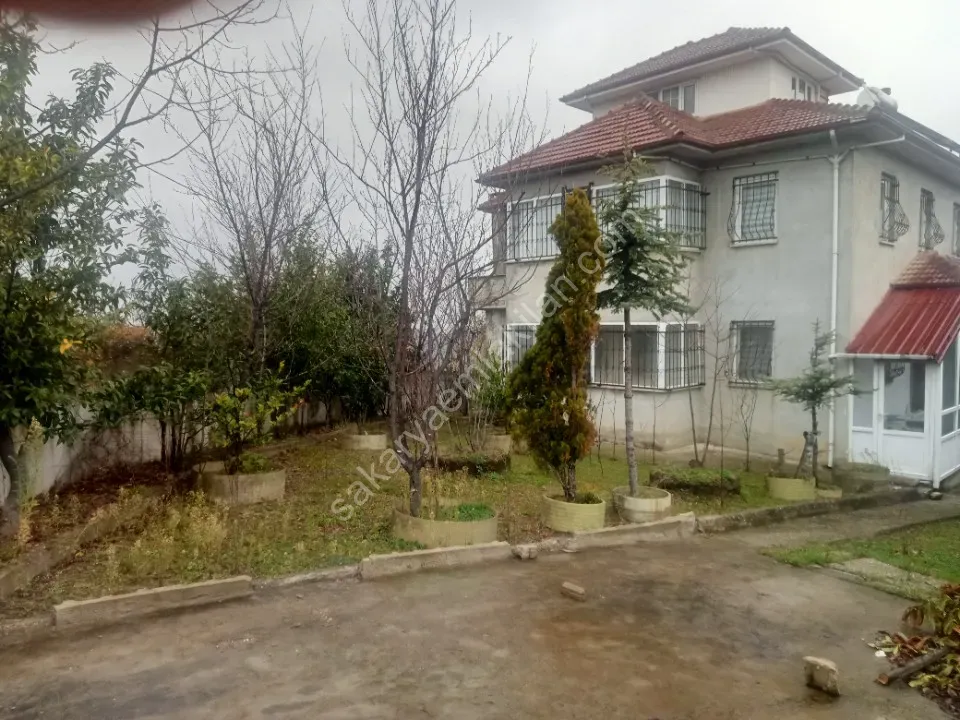 Akyazı satılık villa
