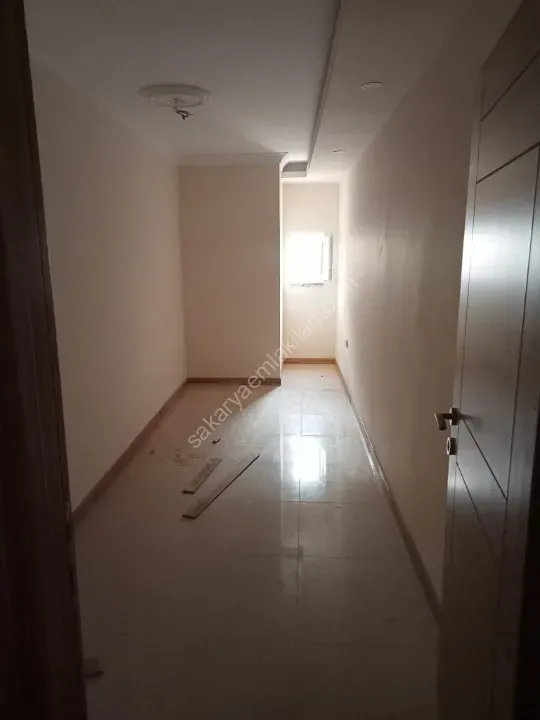 Akyazı satılık ofis