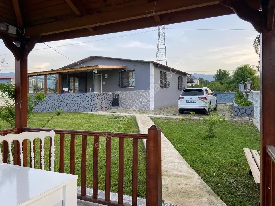 akyazı satılık mustakil ev