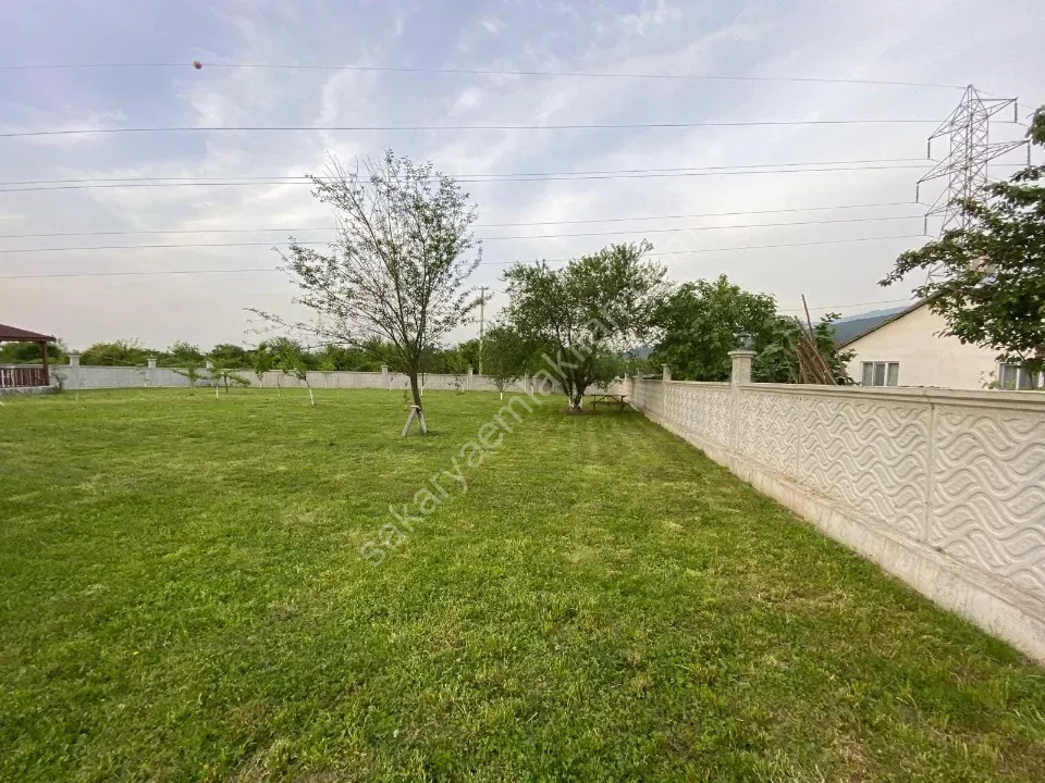 akyazı satılık mustakil ev