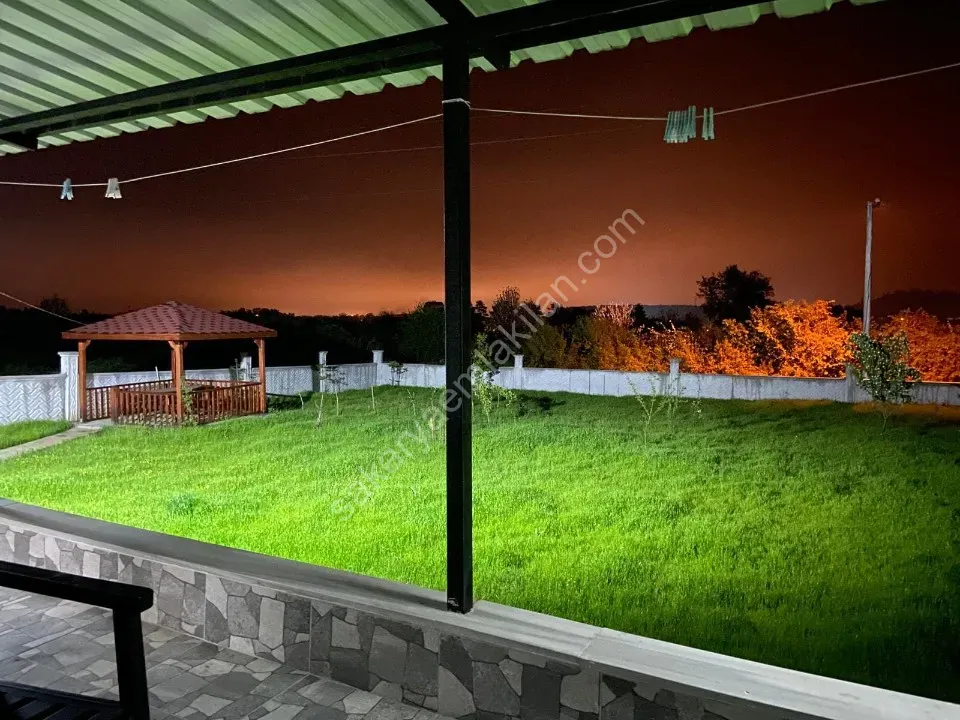 akyazı satılık mustakil ev