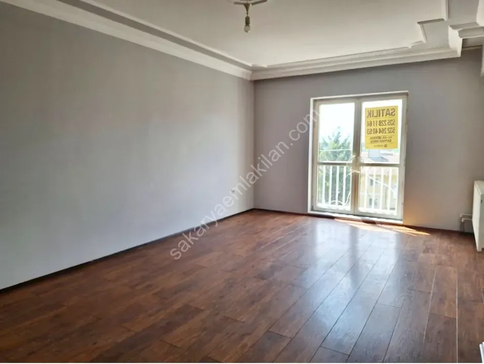 ADAPAZARI KARAMAN MAHALLESİNDE SATILIK 3+1 DAİRE