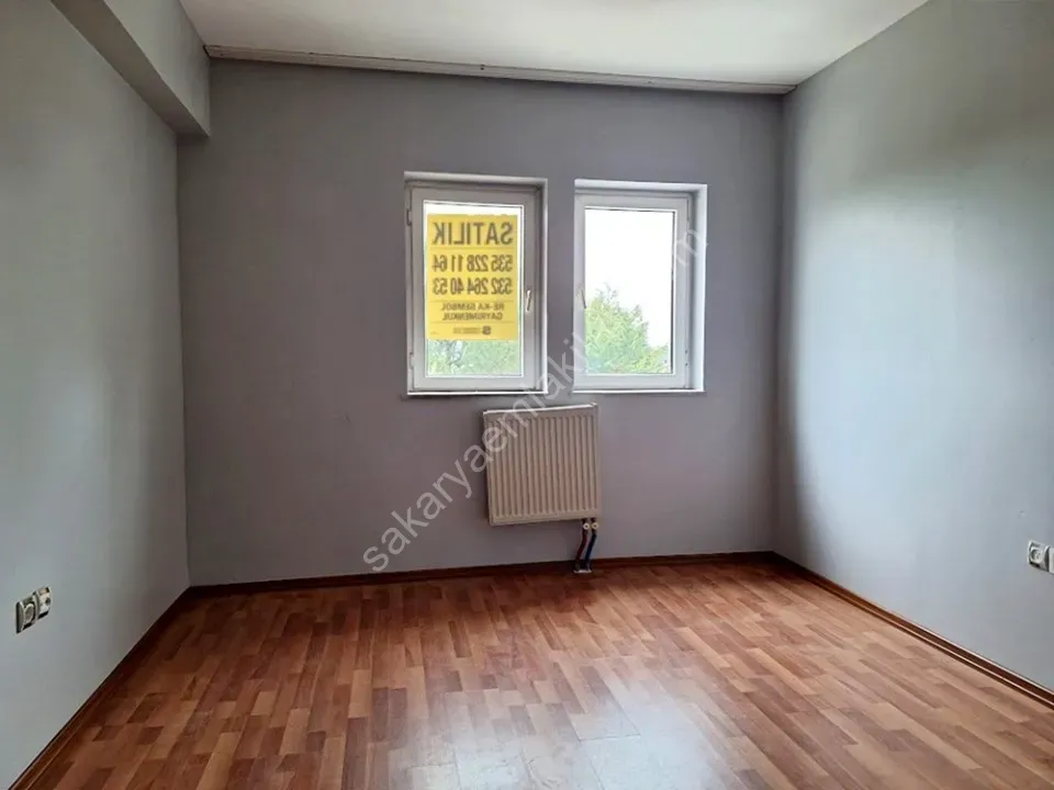 ADAPAZARI KARAMAN MAHALLESİNDE SATILIK 3+1 DAİRE