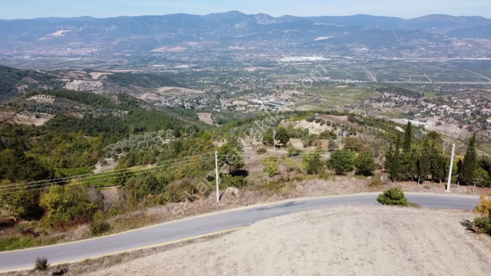 GEYVE CECELER KÖYÜNDE 508 m² ASFALTA CEPHE ELEKTRİK SU DİBİNDE HOBİ BAHÇESİ