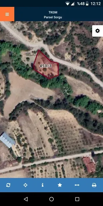 GEYVE ÇAMLIK KÖYÜNDE TAM YATIRIMLIK YOLA CEPHE 1056 m² FIRSAT HOBİ BAHÇESİ