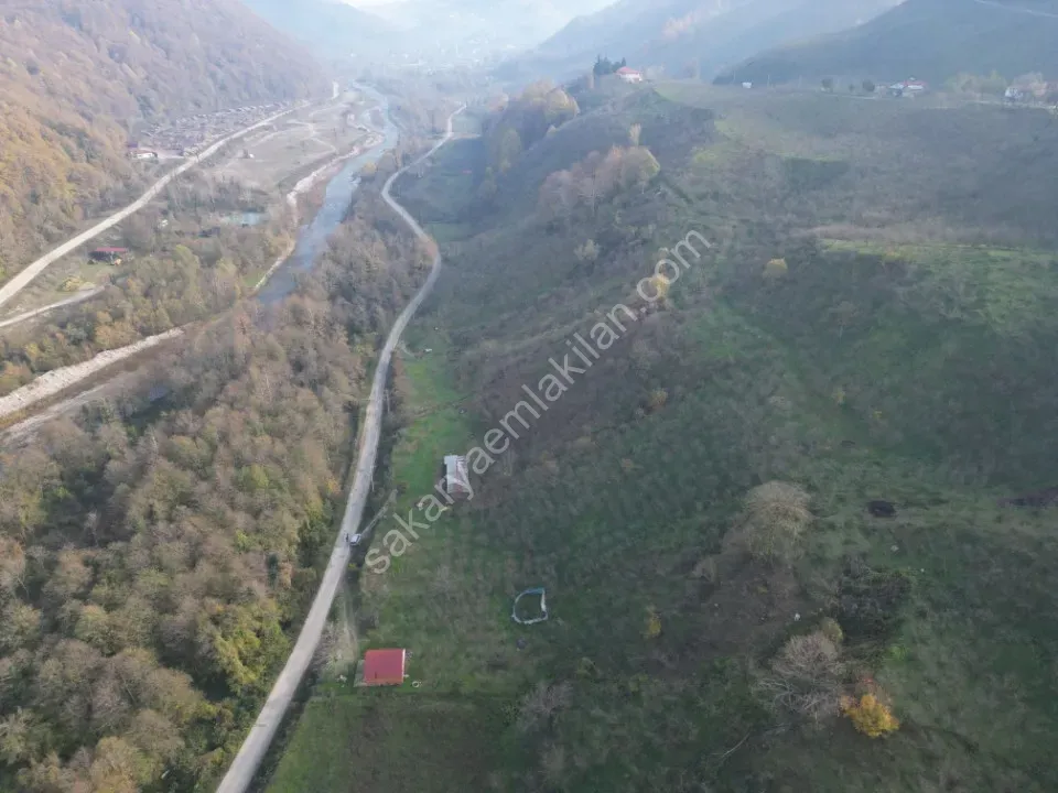 TAŞBURUN'DA 11.221 m2 SATILIK KISMİ İMARLI ARSA AKYAZI