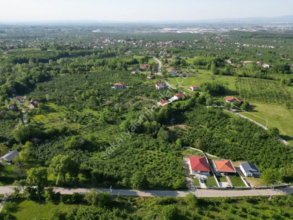 AYDIN EMLAK'TAN SATILIK İMARLI 1.296 m2 ARSA BIÇKIDERE / AKYAZI