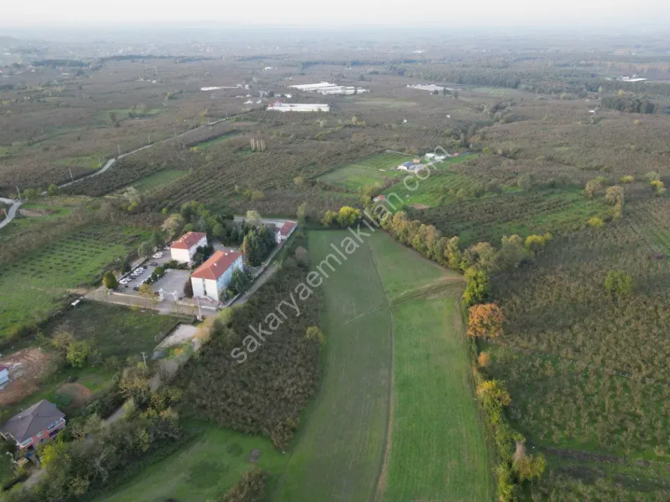 AYDIN EMLAK'TAN SATILIK İMARLI ARSA 302.14 m2  KARAPÜRÇEK / AKYAZI