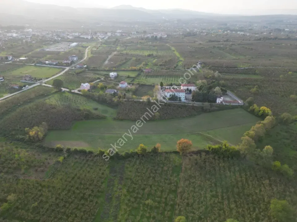 AYDIN EMLAK'TAN SATILIK İMARLI ARSA 302.14 m2  KARAPÜRÇEK / AKYAZI