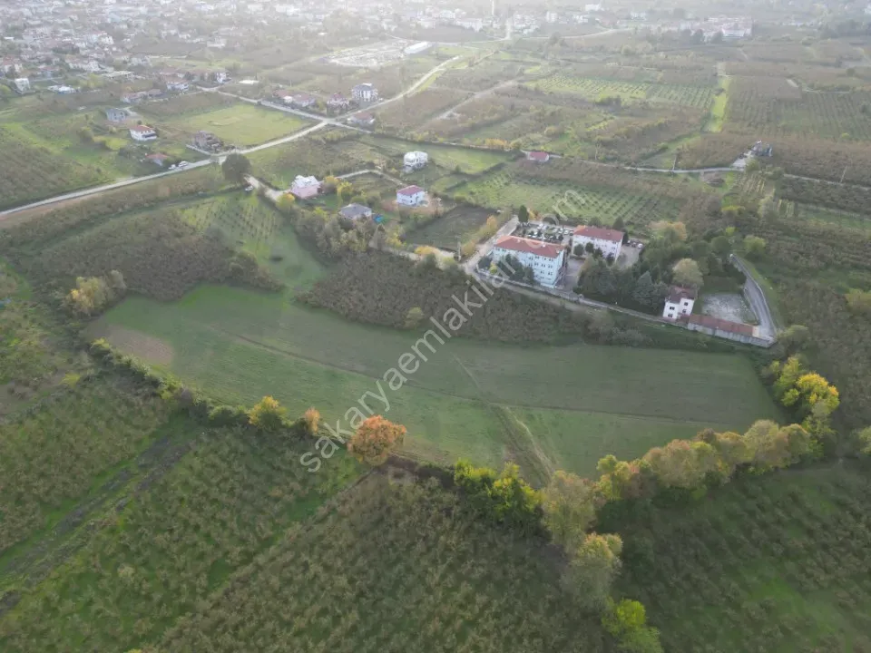 AYDIN EMLAK'TAN SATILIK İMARLI ARSA 302.14 m2  KARAPÜRÇEK / AKYAZI