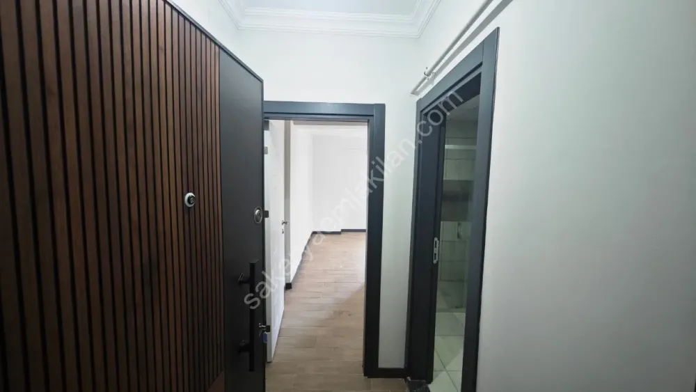 YENİ MAHALLE / AKYAZI KİRALIK HOLLÜ 1+1 DAİRE 3.KAT