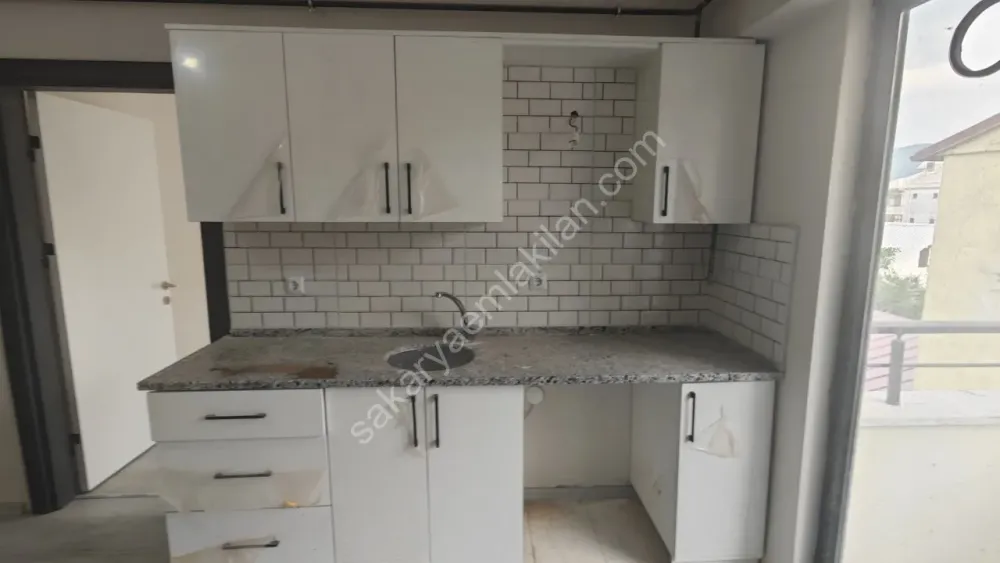 EŞYALI 1+1 KİRALIK DAİRE AKYAZI / YENİ MAHALLE