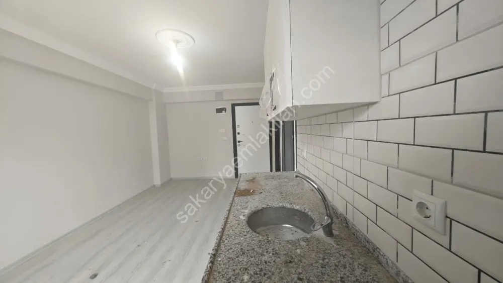 EŞYALI 1+1 KİRALIK DAİRE AKYAZI / YENİ MAHALLE