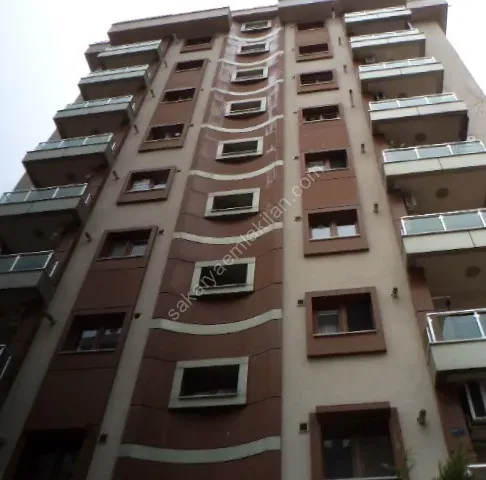 KARTAL PETROLİŞTE KİRALIK 2+1 DAİRE