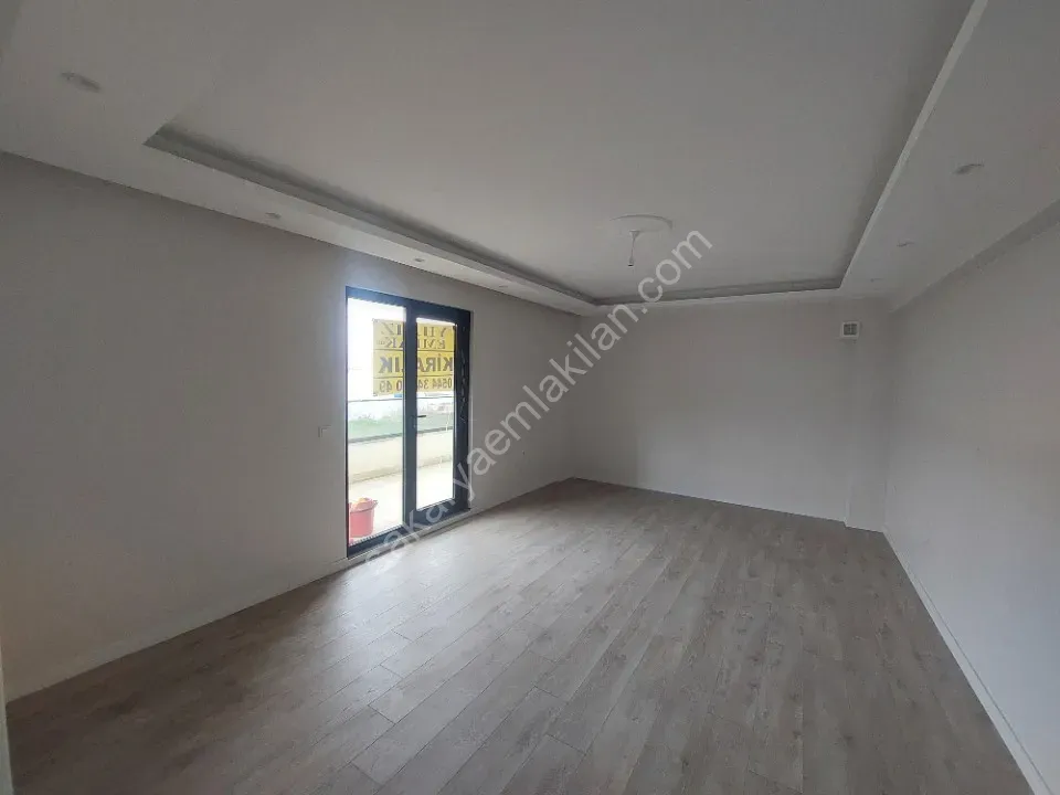 YILDIZ GAYRİMENKUL'DEN KİRALIK SIFIR DAİRE ARİFİYE HANLI MERKEZ