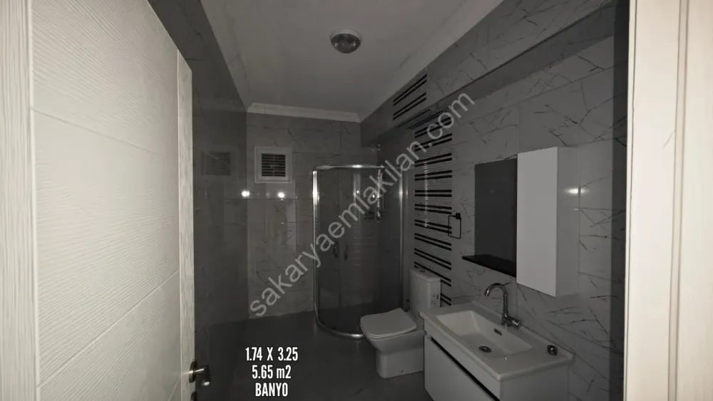 AKYAZI MERKEZ'DE KİRALIK ARA KAT 2+0 DAİRE ÖMERCİKLER MAHALLESİ