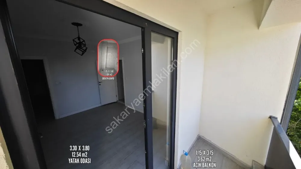 AKYAZI MERKEZ'DE KİRALIK ARA KAT 2+0 DAİRE ÖMERCİKLER MAHALLESİ