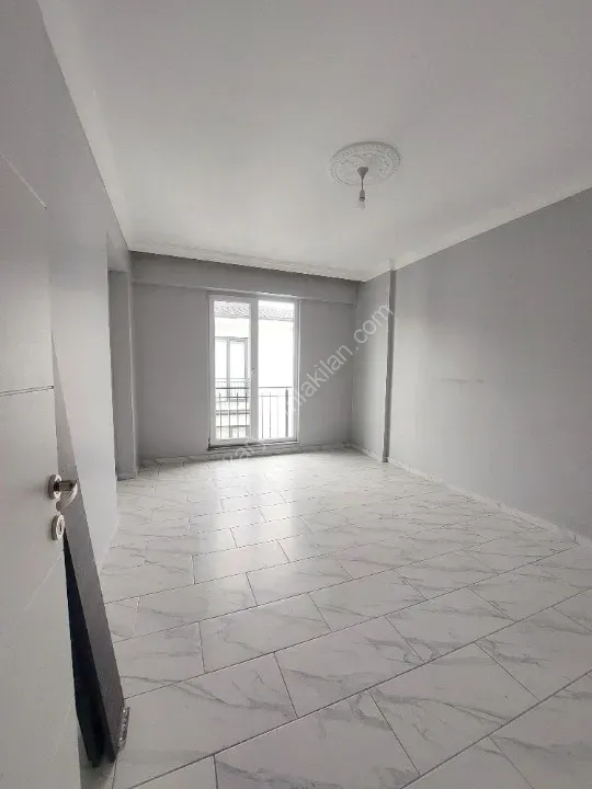 YILDIZ GAYRİMENKUL'DEN KİRALIK DAİRE BEYHEKİM HASTANESİ MEVKİİ