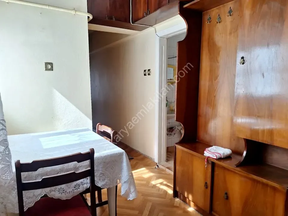 ADAPAZARI YENİDOĞAN MAHALLESİNDE KİRALIK EŞYALI 3+1 DAİRE