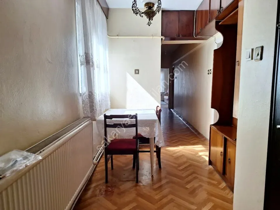 ADAPAZARI YENİDOĞAN MAHALLESİNDE KİRALIK EŞYALI 3+1 DAİRE