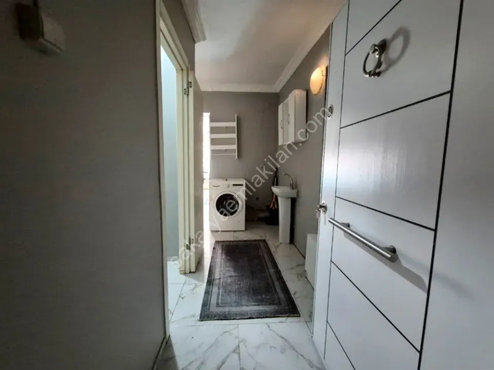 ADAPAZARI MERKEZDE KİRALIK EŞYALI STÜDYO DAİRE