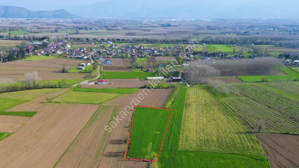 UZUNÇINAR'DA SATILIK 5.152 m2 YATIRIMLIK TARLA