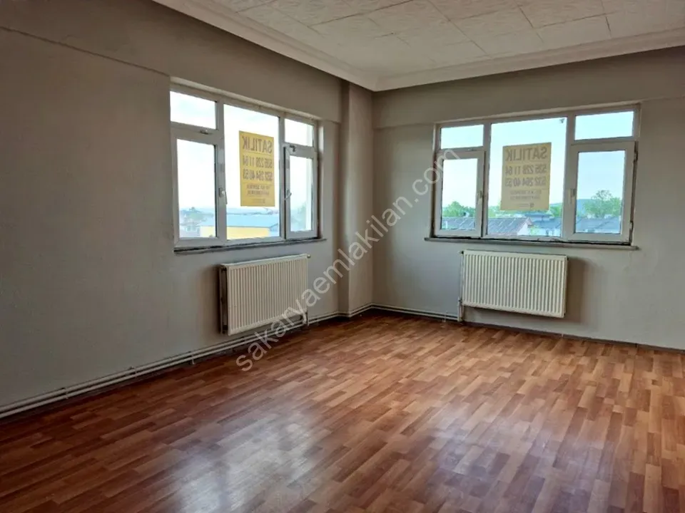 ADAPAZARI YAĞCILAR MAHALLESİNDE SATILIK 3+1 DAİRE