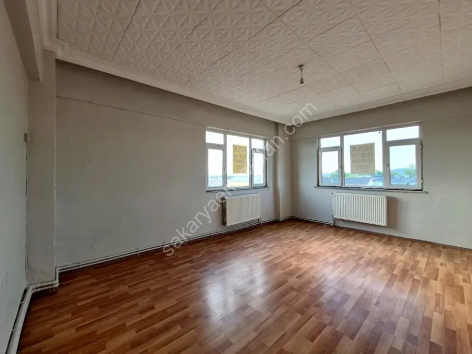 ADAPAZARI YAĞCILAR MAHALLESİNDE SATILIK 3+1 DAİRE