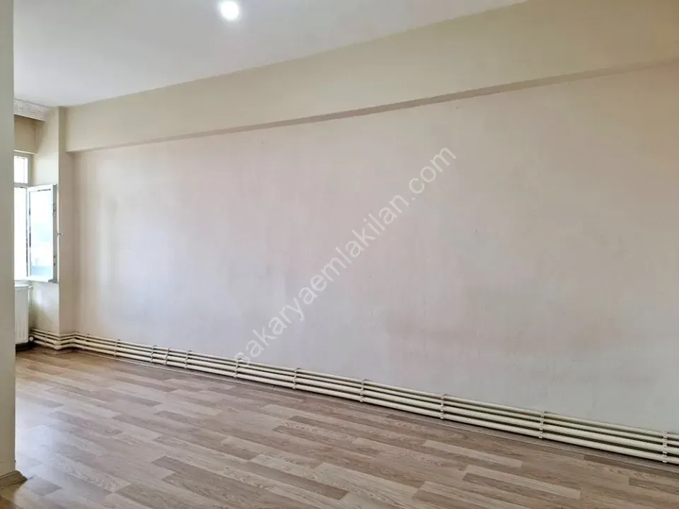 SAKARYA ADAPAZARI MERKEZDE SATILIK 3+1 DAİRE